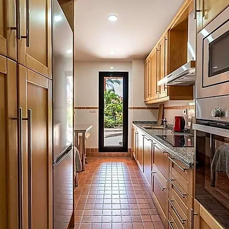 Ground Floor In Salinas, 4* Estepona